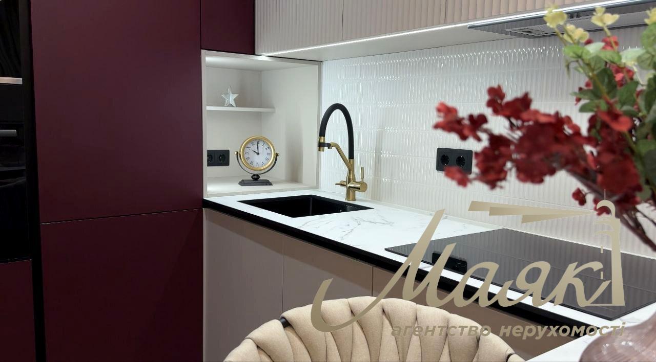 Продажа 2-комнатной квартиры в ЖК Варшавский 3, Подольский район, Киев