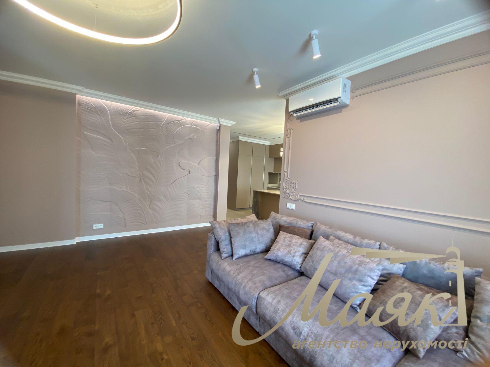 Продажа 4-х комнатной квартиры в ЖК Новопечерская Вежа