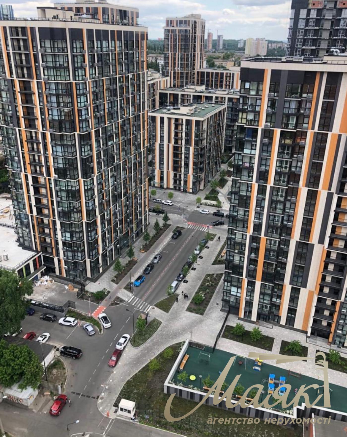 Продажа видового трехуровнего пентхауса 555м2, Ковпака 17, Нижний Печерск, метро Лыбедская