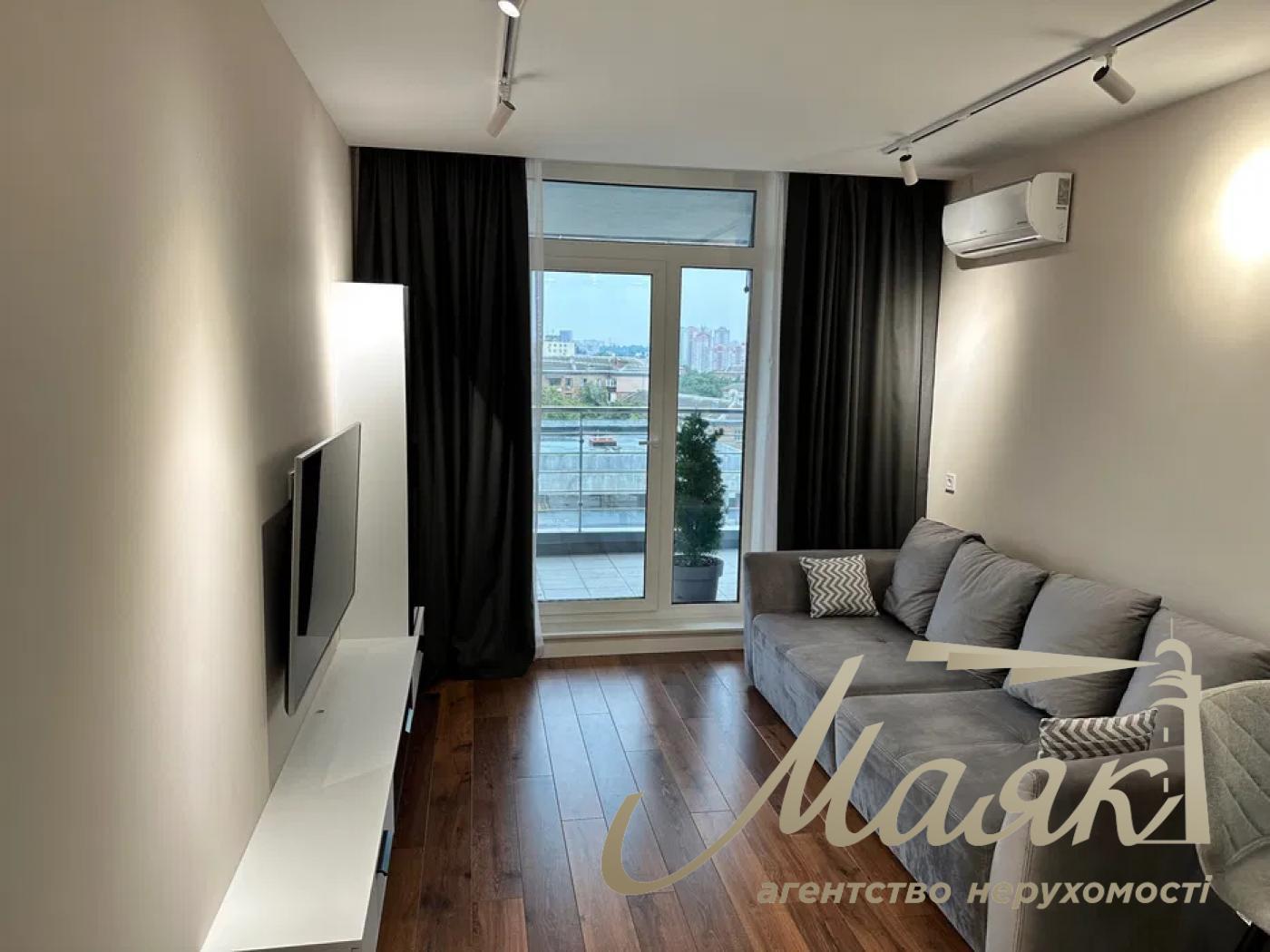 Оренда 2к квартири 45 м², ЖК Central Park, метро Либідська