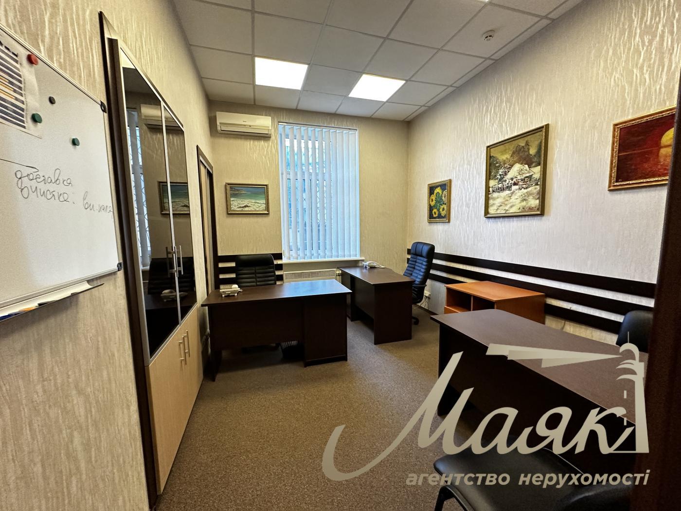 Sale of office space 135m2, Panasa Mirnogo st., Pechersk