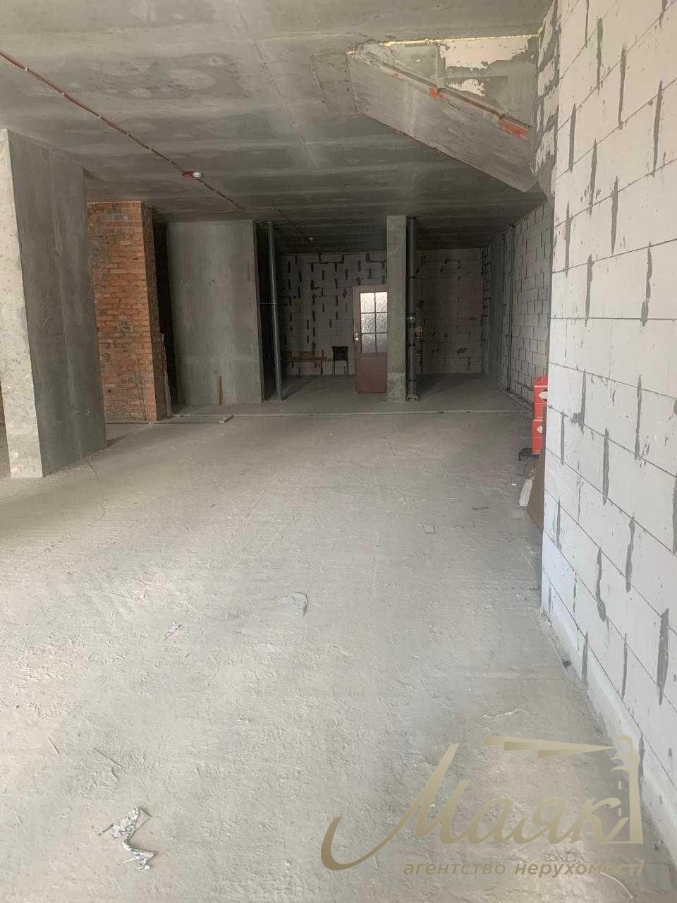 Rental of a 130 m2 facade premises in Riv'iera Residential Complex, Slavutich