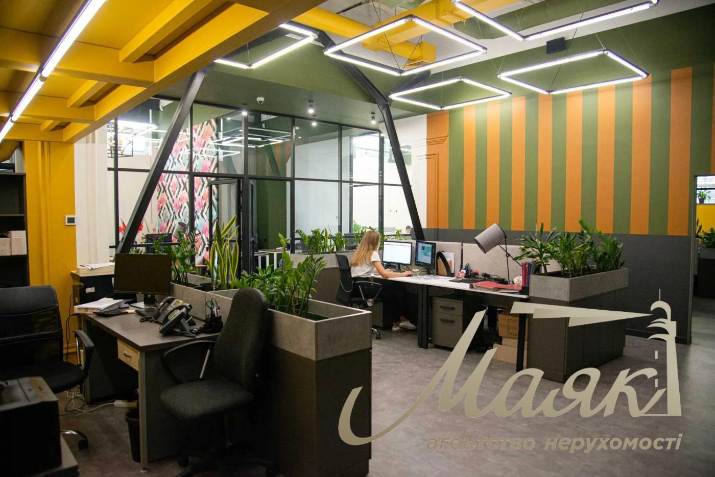 Аренда офиса 912,04 м² ,БЦ Victoria Park, Цоколь, Голосеевский район