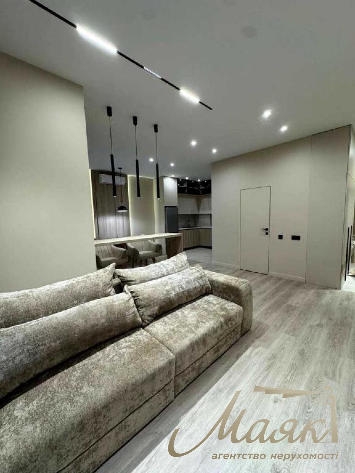 Оренда 2-кімнатної квартири площею 73 м² у ЖК «Greenville» на Печерську