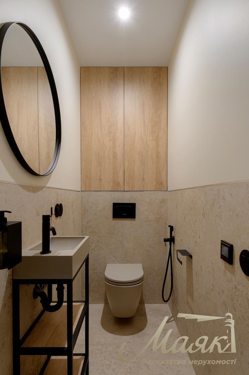 Продажа 3-комнатной квартиры в ЖК Республика, Братьев Шеметов ул., 9