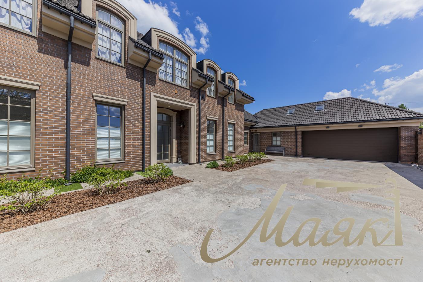 Продажа загородной резиденции в с.Капитановка, Киево-Святошинский р-н