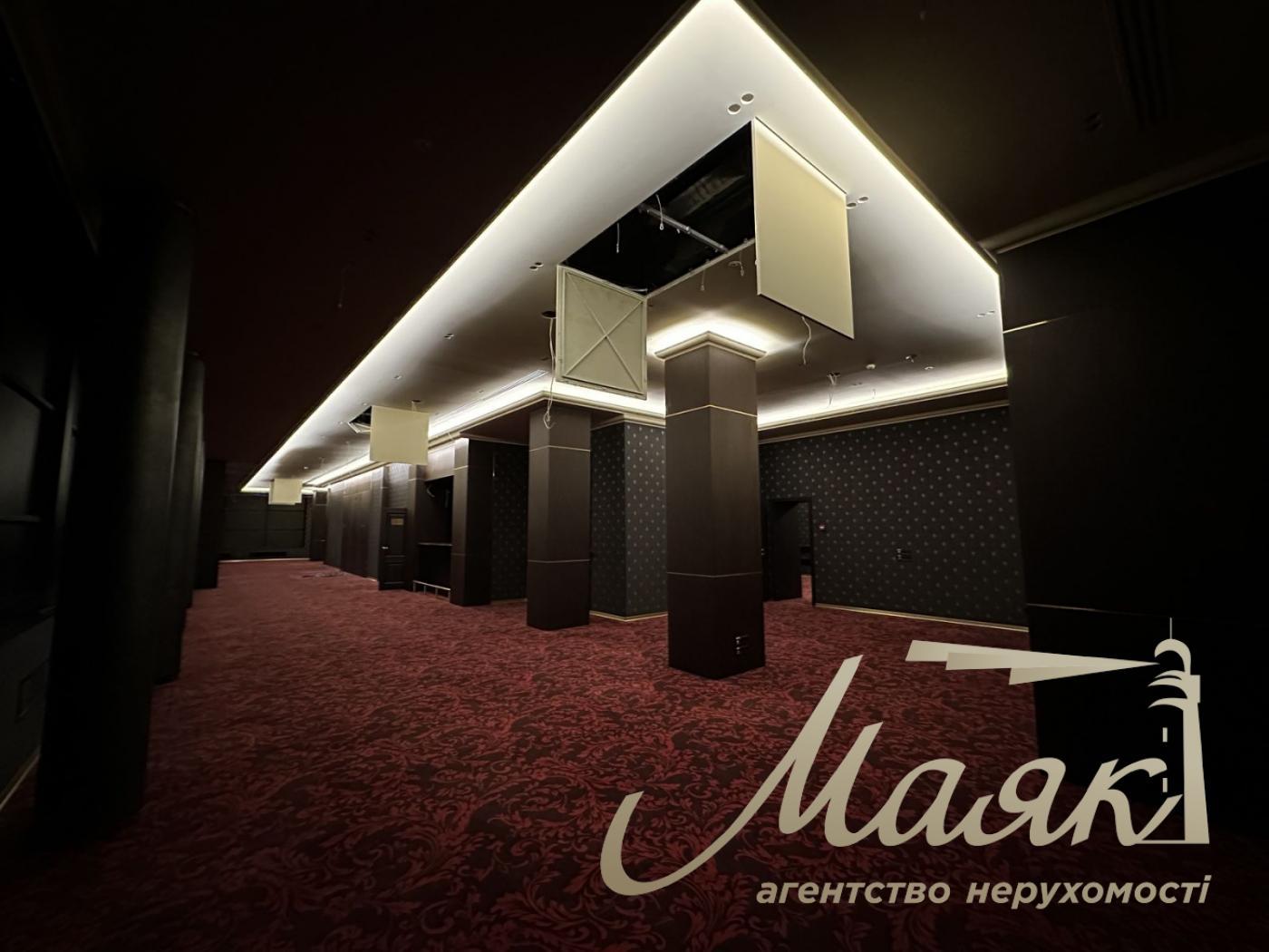 Rent front office 363 m², Goloseevsky Prospekt Kyiv