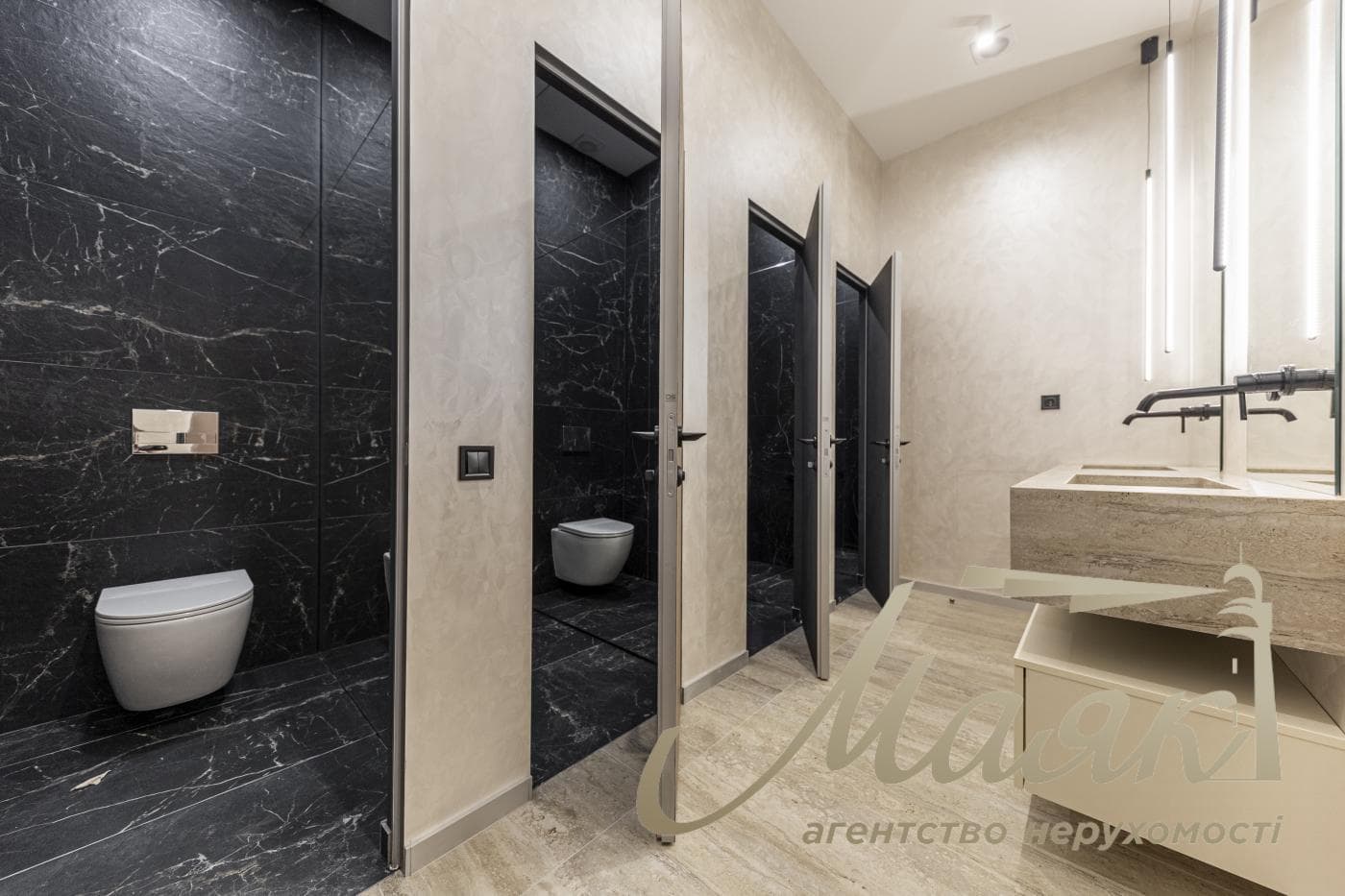 Оренда офісу площею 500 м² у ЖК «Дипломат Холл», вул. Жилянська, 59