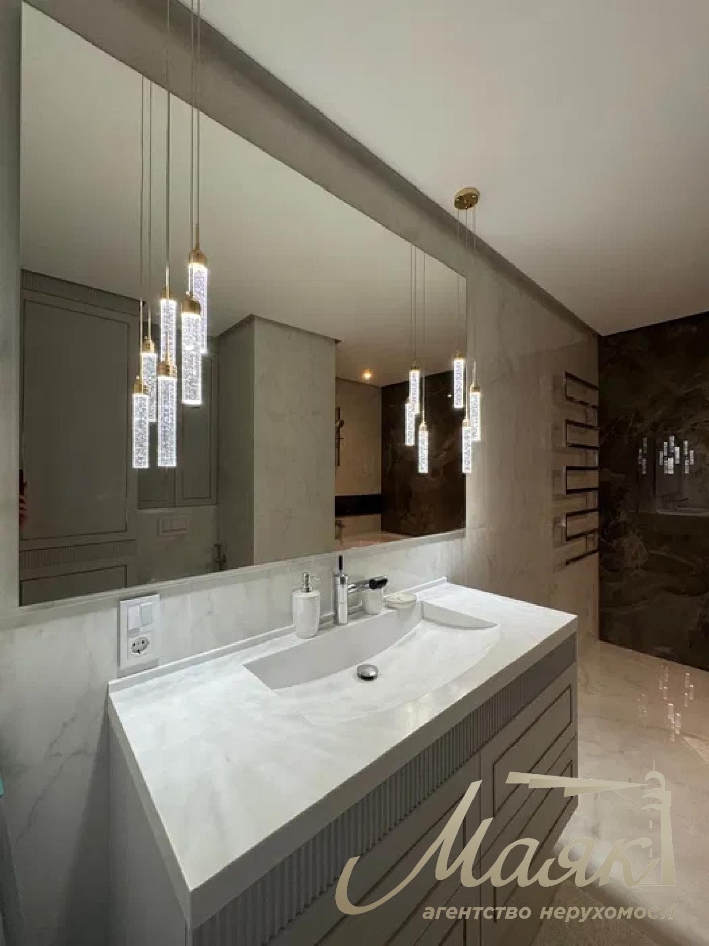 Rent 3k apartment in LCD Barvinok, Dniprovsky district, invertor