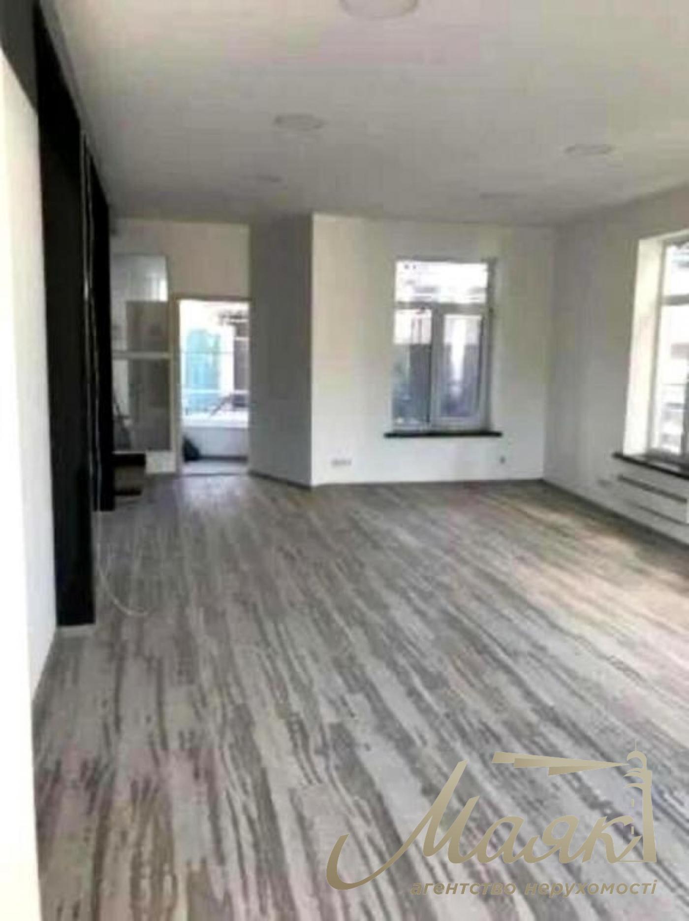 Оренда комерційної будівлі 600 м.кв. Печерський р-н