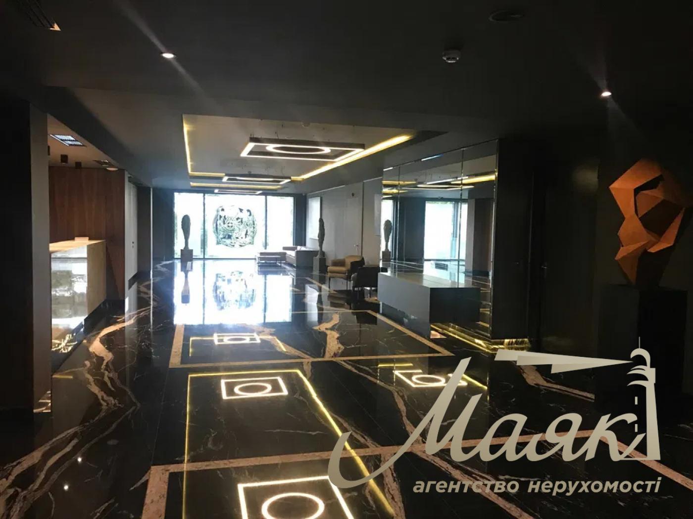 Продаж 5к квартири в клубному будинку вул. Редутна, Печерськ