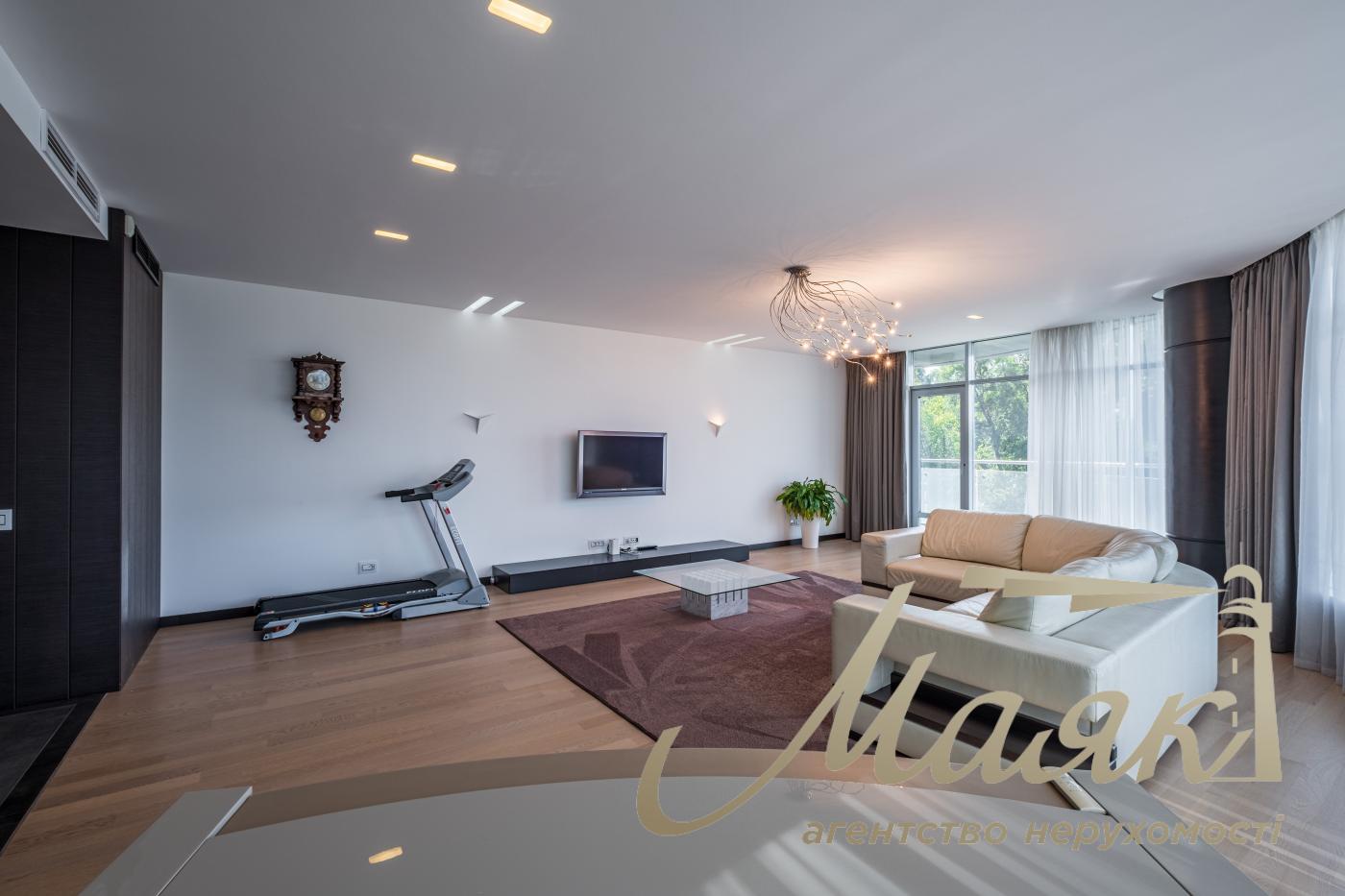 Продажа квартиры 152 м2 ЖК Riviera Riverside, Раисы Окипной 18