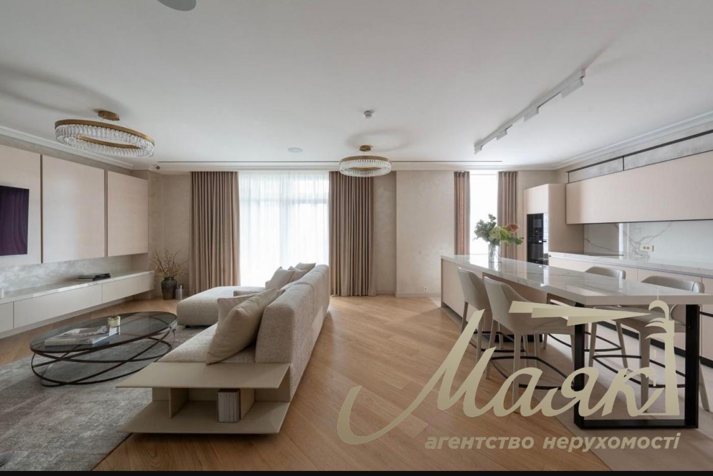 Продаж квартири в ЖК Да Вінчі, вул. Олеся Гончара 35, історичний центр Києва