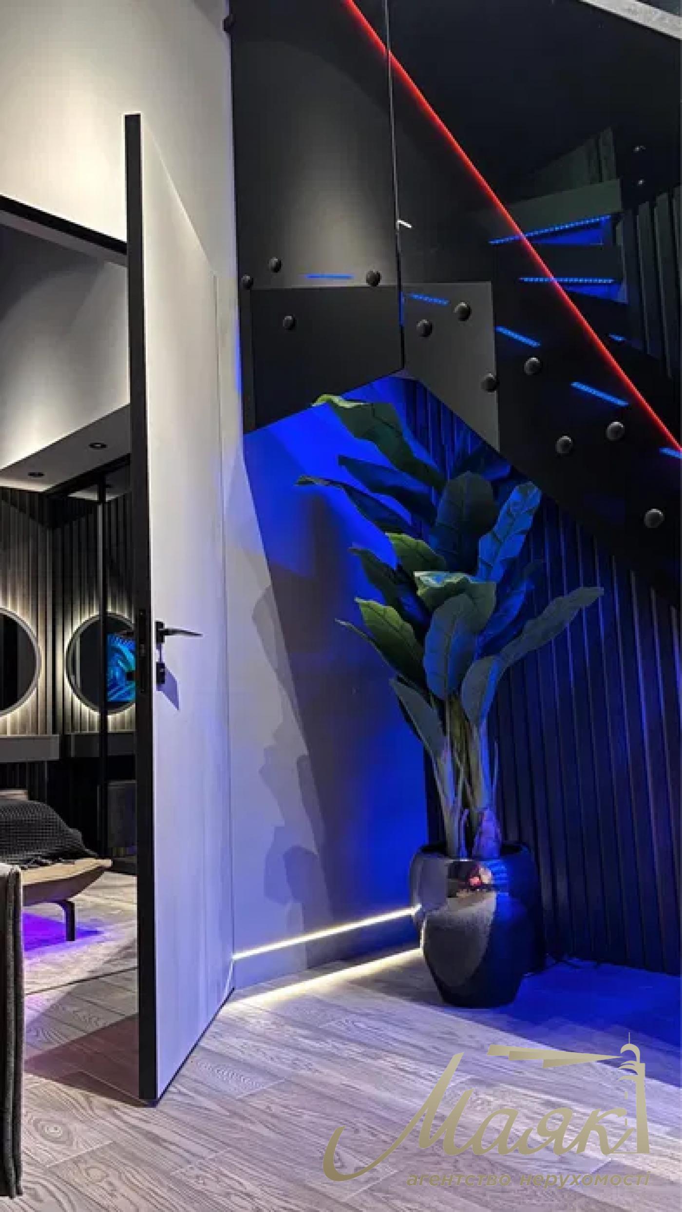 Продажа двухуровневой 2к квартиры ЖК Комфорт Таун, ул. Березнева, Соцгород