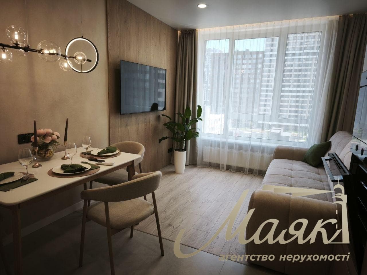 Продажа 1-комнатной квартиры ЖК Варшавський 3, Выноградор, Подолский район.