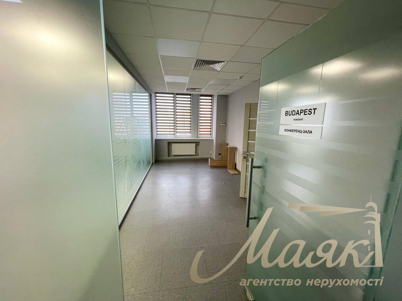 Оренда офісу 615м2 вул. Лєскова 9 Печерський район метро Печерська