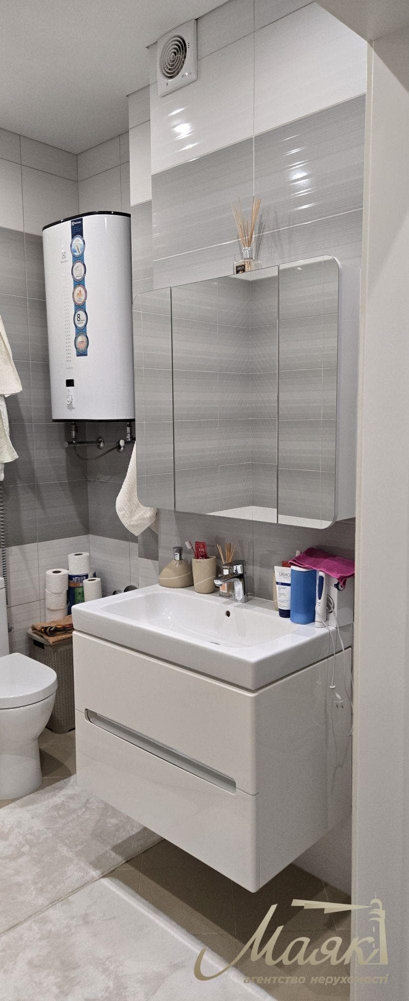 Продаж 2-кімнатної квартири площею 82 м² у ЖК «Новопечерські Липки», Печерськ
