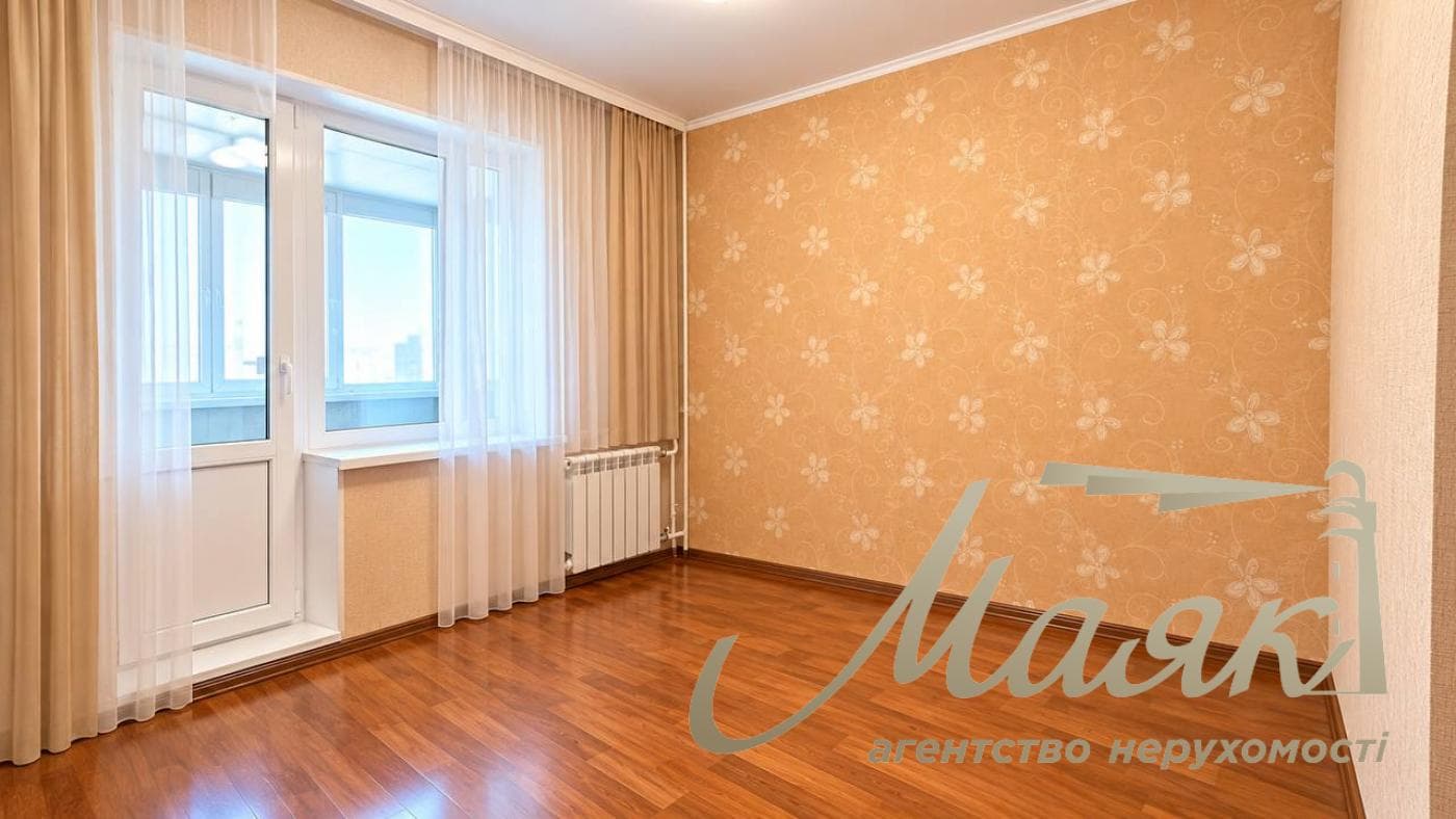 Продаж 3-кімнатної квартири на Оболоні, вул. Героїв Дніпра, 62