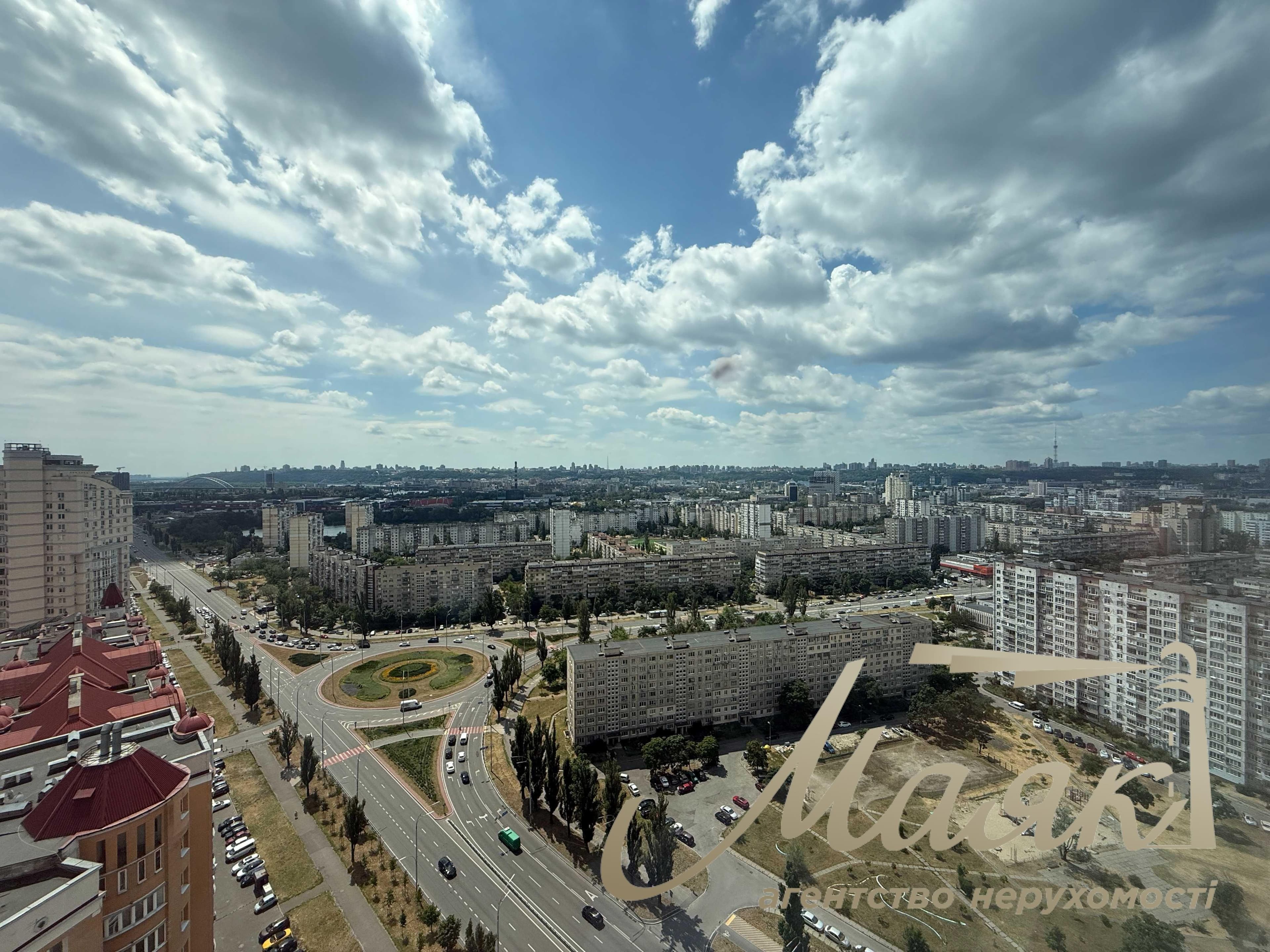Продаж пентхауса площею 220 м² з дизайнерським ремонтом у ЖК «Оазіс», Оболонський район, парк «Наталка», ст. м. «Мінська»