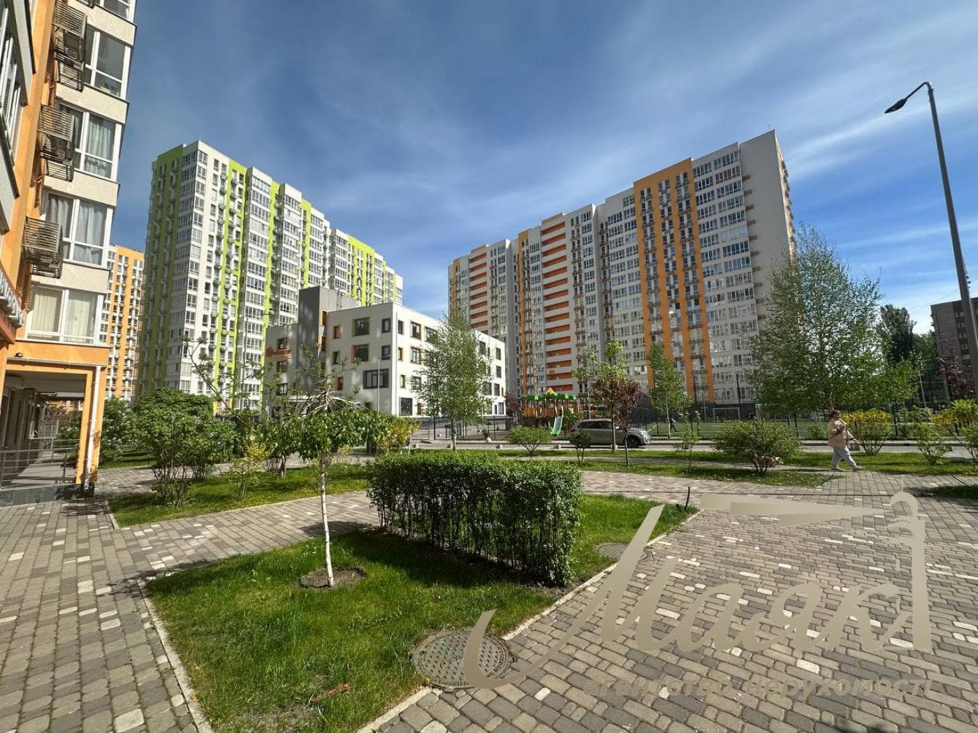 Оренда фасадного приміщення 63м2 у ЖК Нивки Парк, пр.Берестейський 67-Г.
