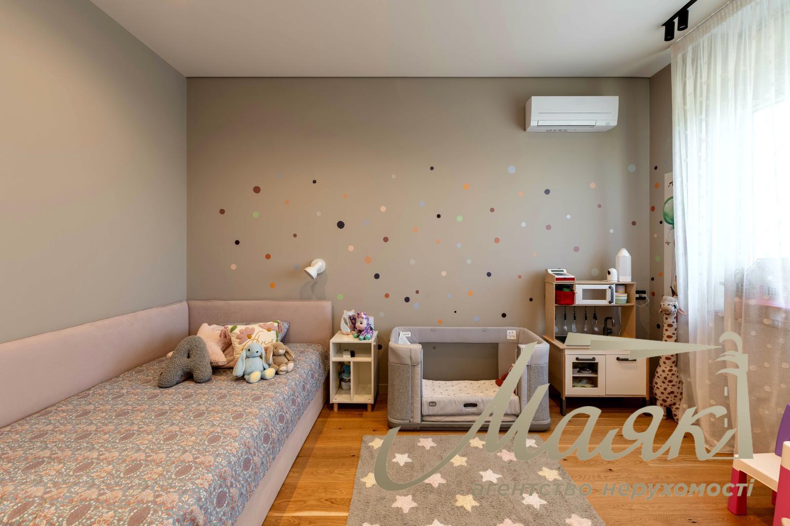 Продаж 4-х кімнатної квартири в ЖК River Stone вул. Трускавецька 10-Г