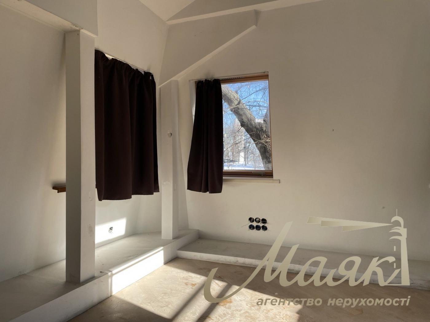 Sale of OSZ opposite the Slavy Park, Lavrskaya St., 8, 100 sq.m.