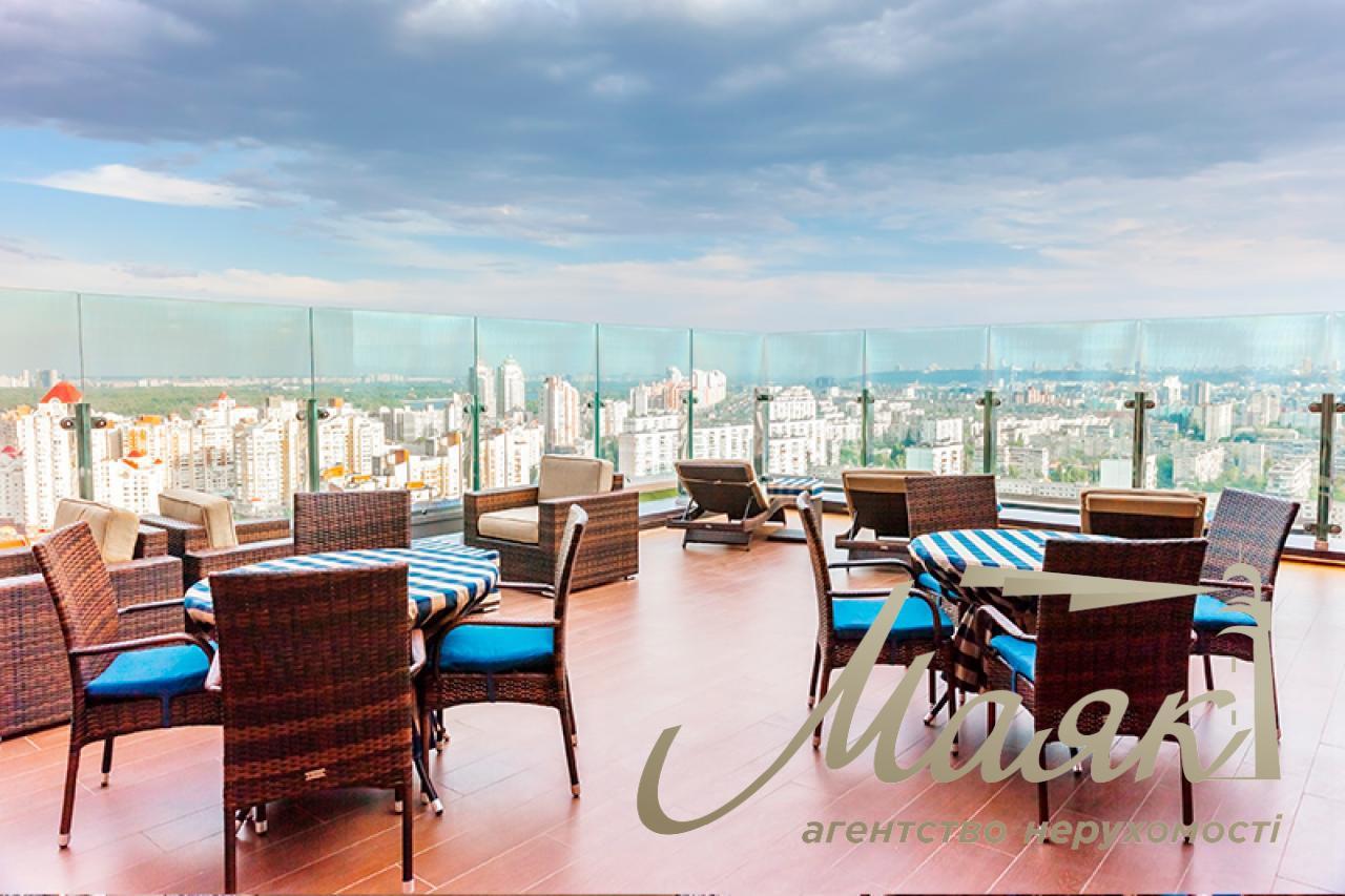 Sale of 4-room apartment 134.8 m2 in residential complex Obolon Residences st. Obolonsky Prospekt 26