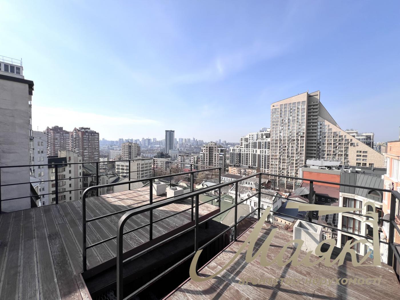 Продаж 2-х рівневої квартири 171м2, Шевченківський район