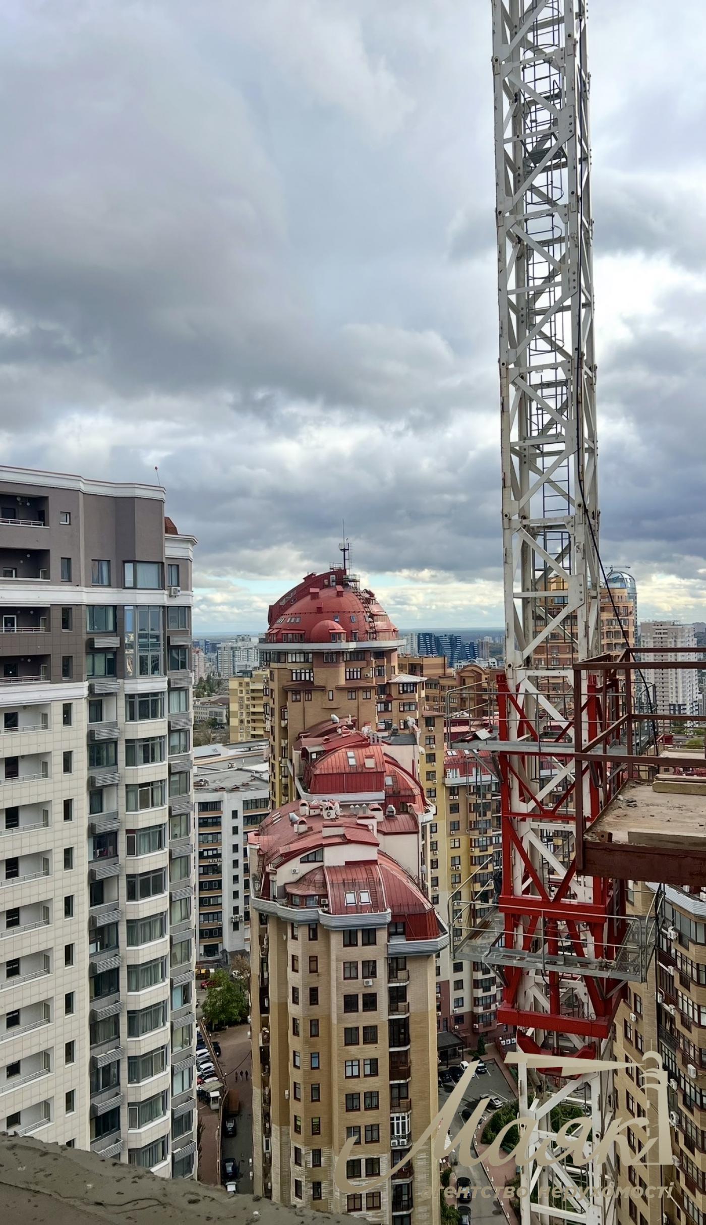 Продаж дворівневої 3 кімнатної квартири по вул. Коновальця, 30 у ЖК Maxima Residence