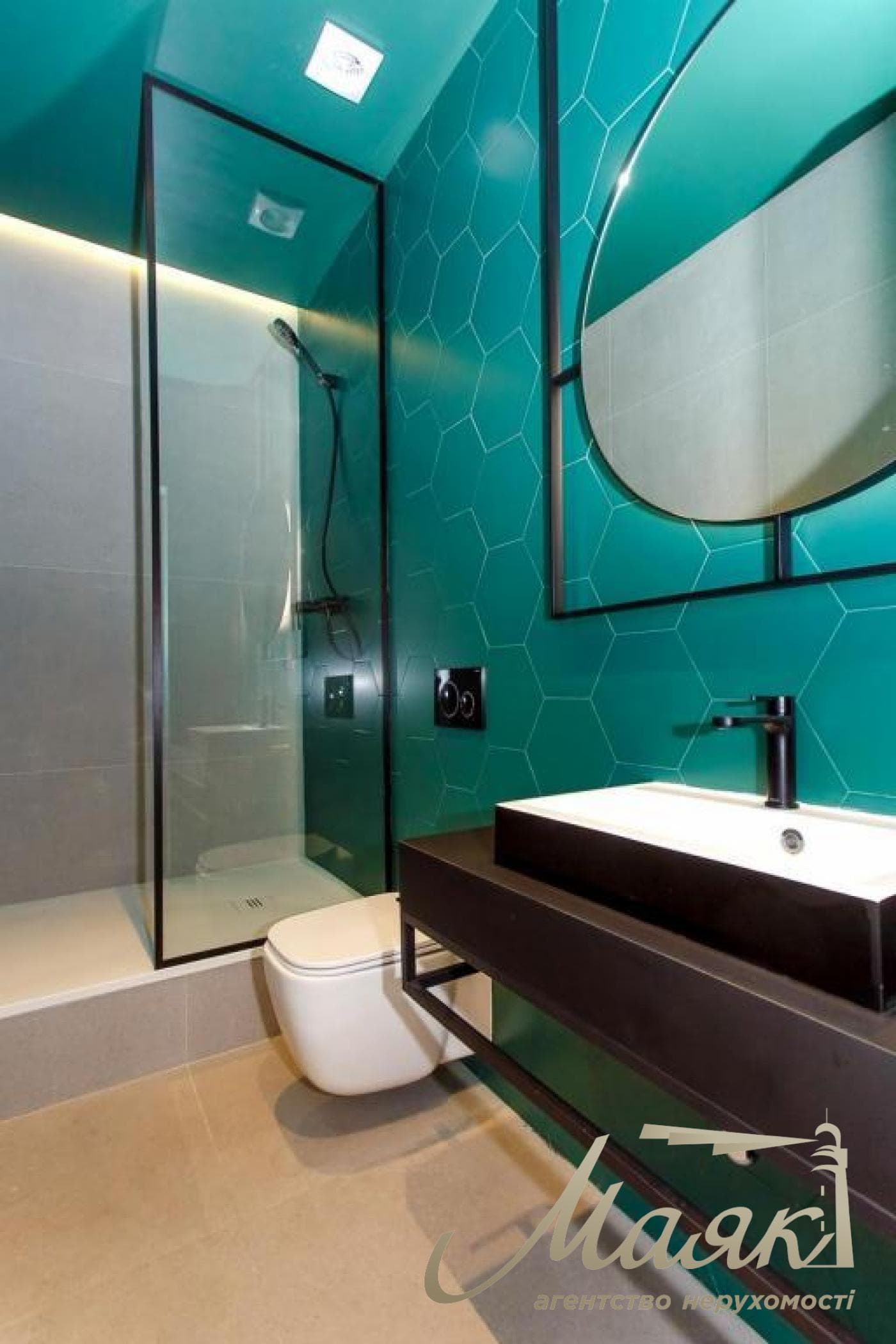 Office for sale 82 sq.m. Residential Complex Carnegie Tower, Pechersk, Center