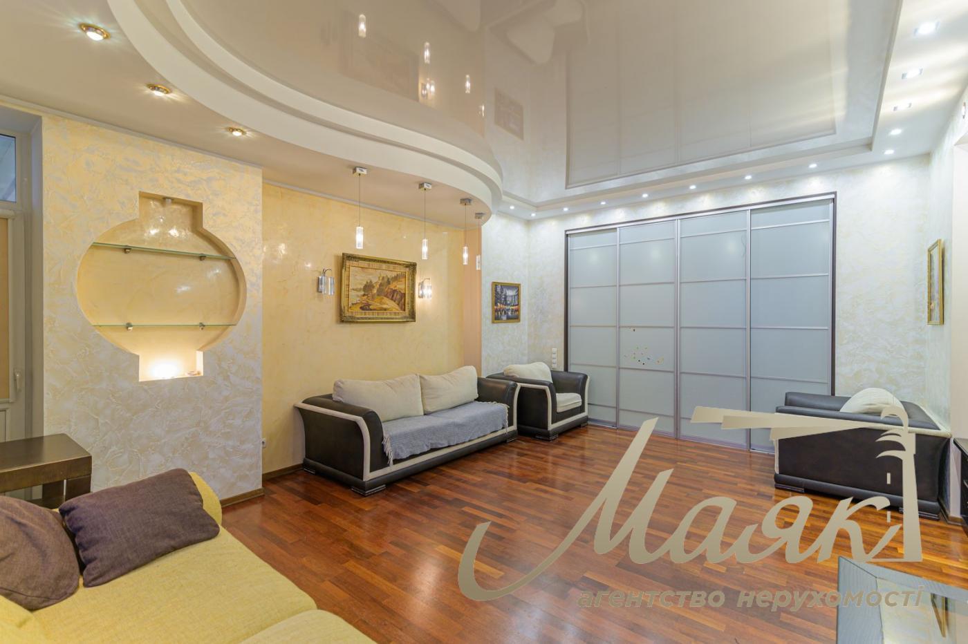 Продаж 3к квартири вул. Чорновола, Лук'янівка