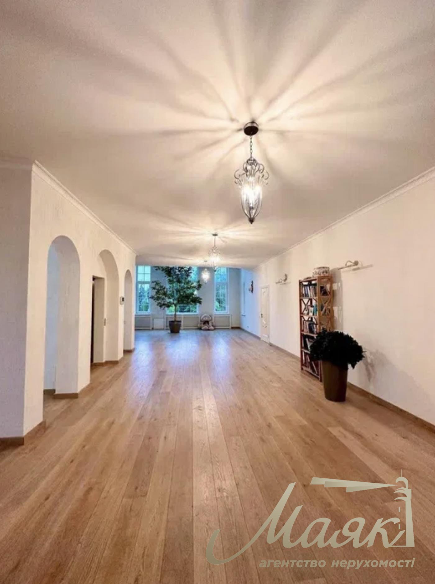 Аренда дома под Киевом, 15 мин.от Печерска,с. Конча Заспа