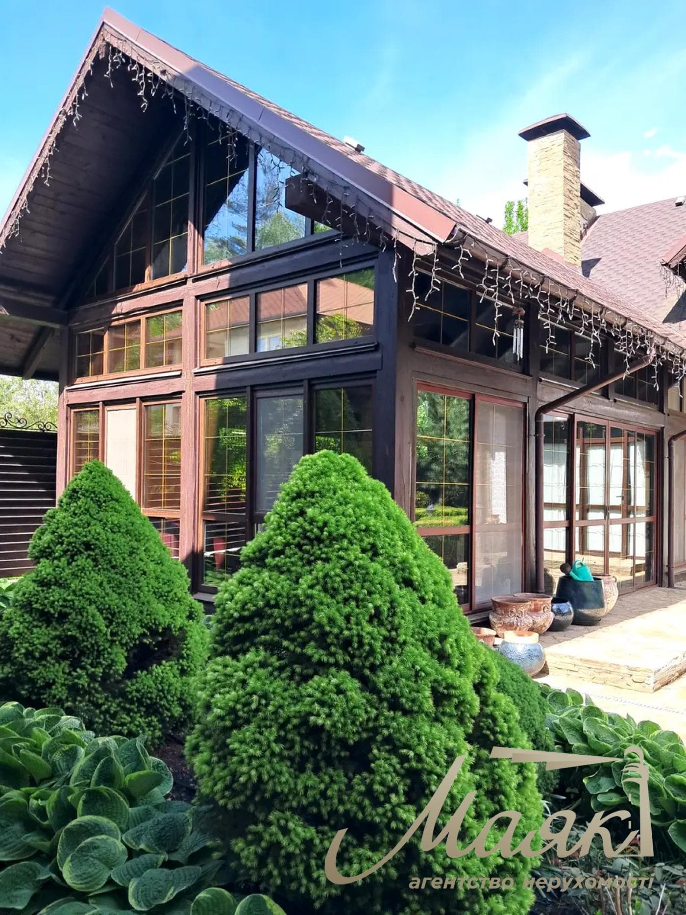 Оренда будинку/резиденції площею 420 м² у Старих Безрадичах, вул. Підгірна, перша здача, Обухівський напрямок, Київська область.