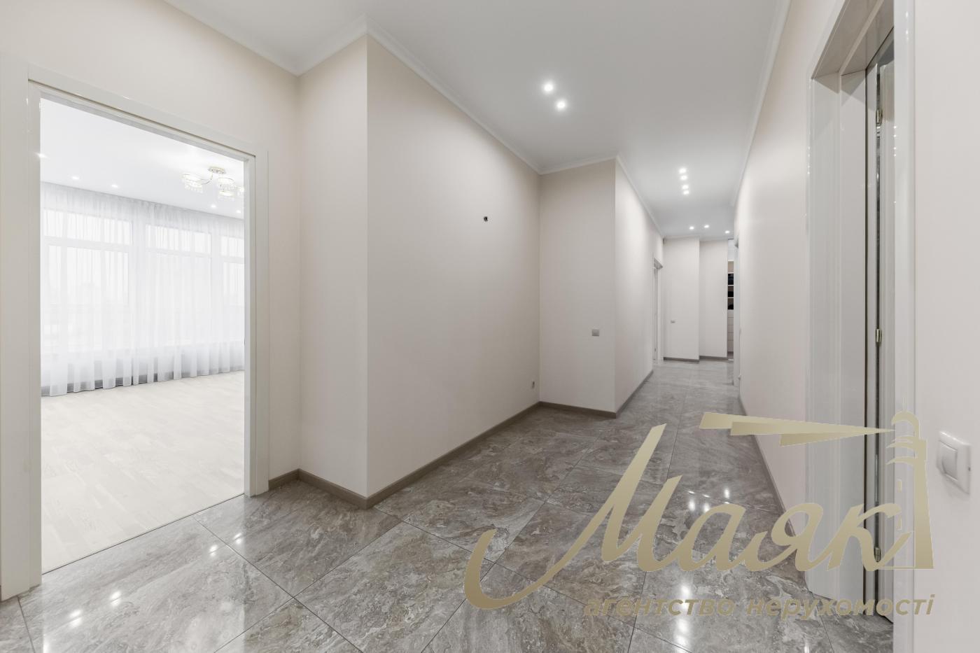 Продажа квартиры 200м2 в центре Кловский спуск, 7