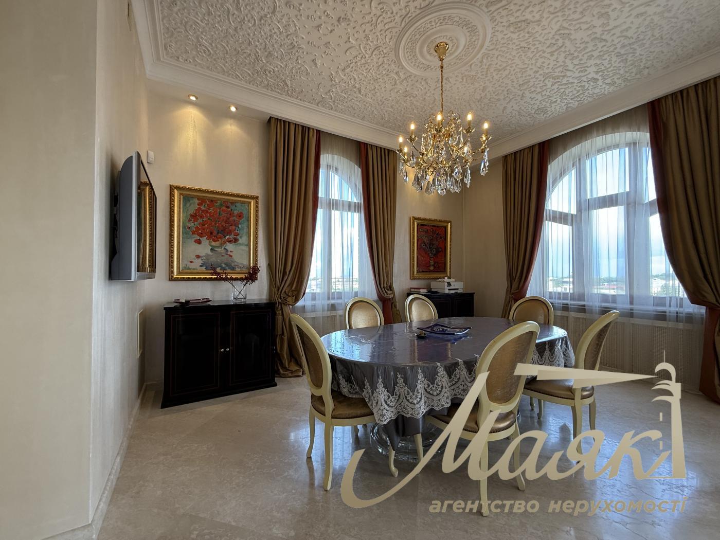 Аренда видовой 3к квартиры 245 кв. м на ул. Паторжинского 14, Центр, Шевченковский район