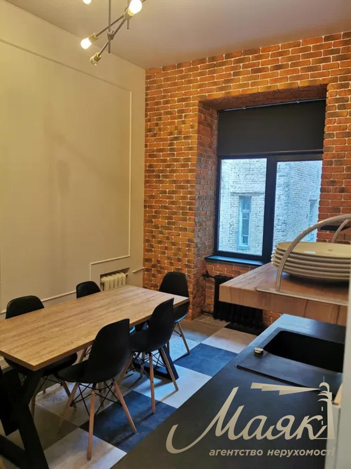 Оренда офісу 140 м.кв. вул. Чикаленка, Печерськ