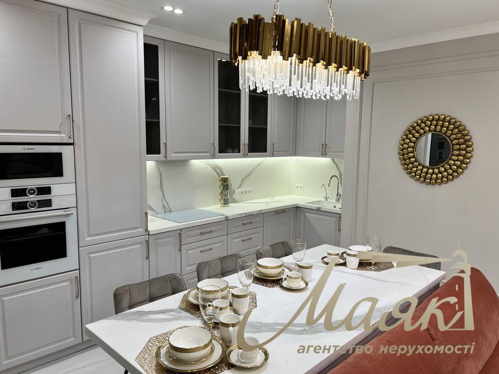 Продаж 3-кімнатної квартири в ЖК Французький квартал 2, вул. Предлавинська