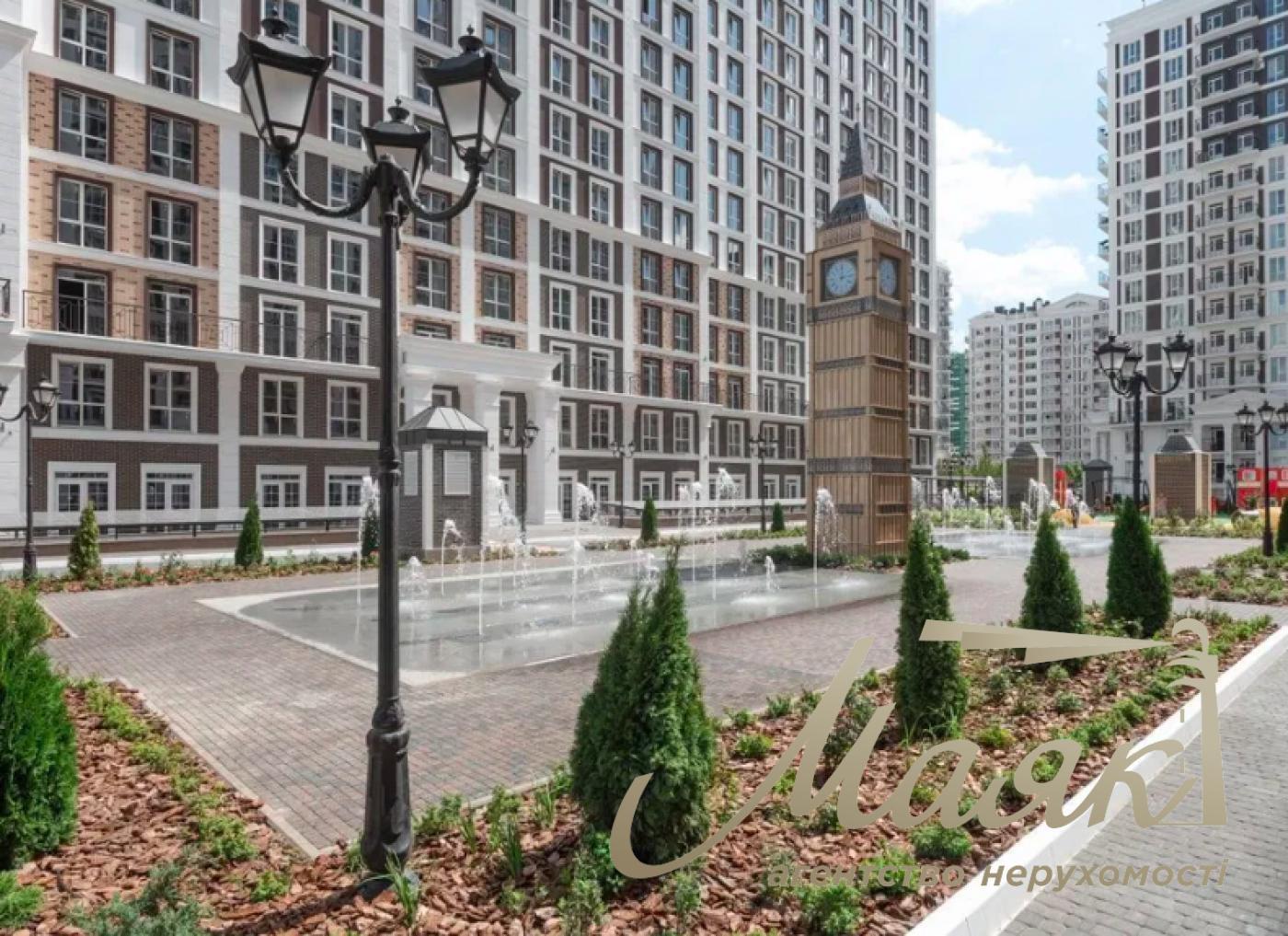 Sale of 2-room apartment in the New England residential complex by assignment, Maksimovicha St.