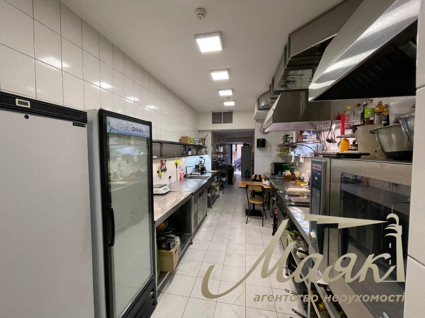 Оренда приміщення під кафе або ресторан 100м2 у центрі, вул. Антоновича