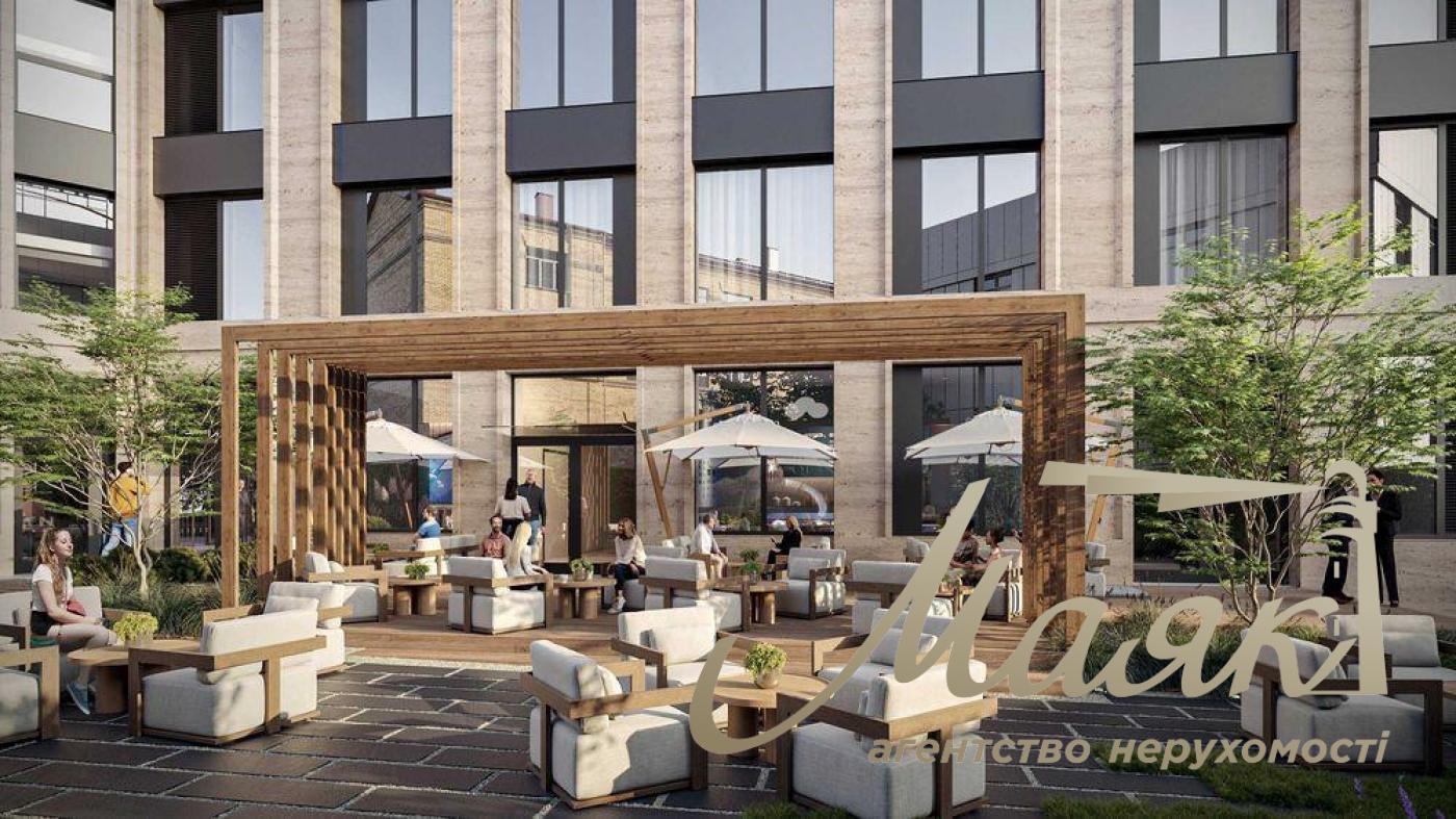 Продаж 3-к квартири в А136 Highlight Tower, Центр