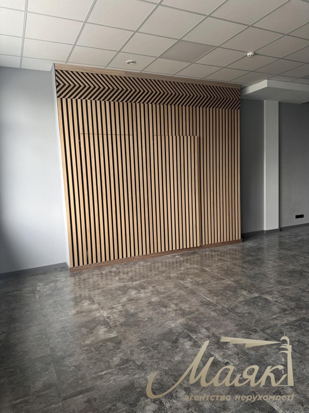 Оренда фасадного комерційного приміщення в ЖК River Stone, Осокорки.