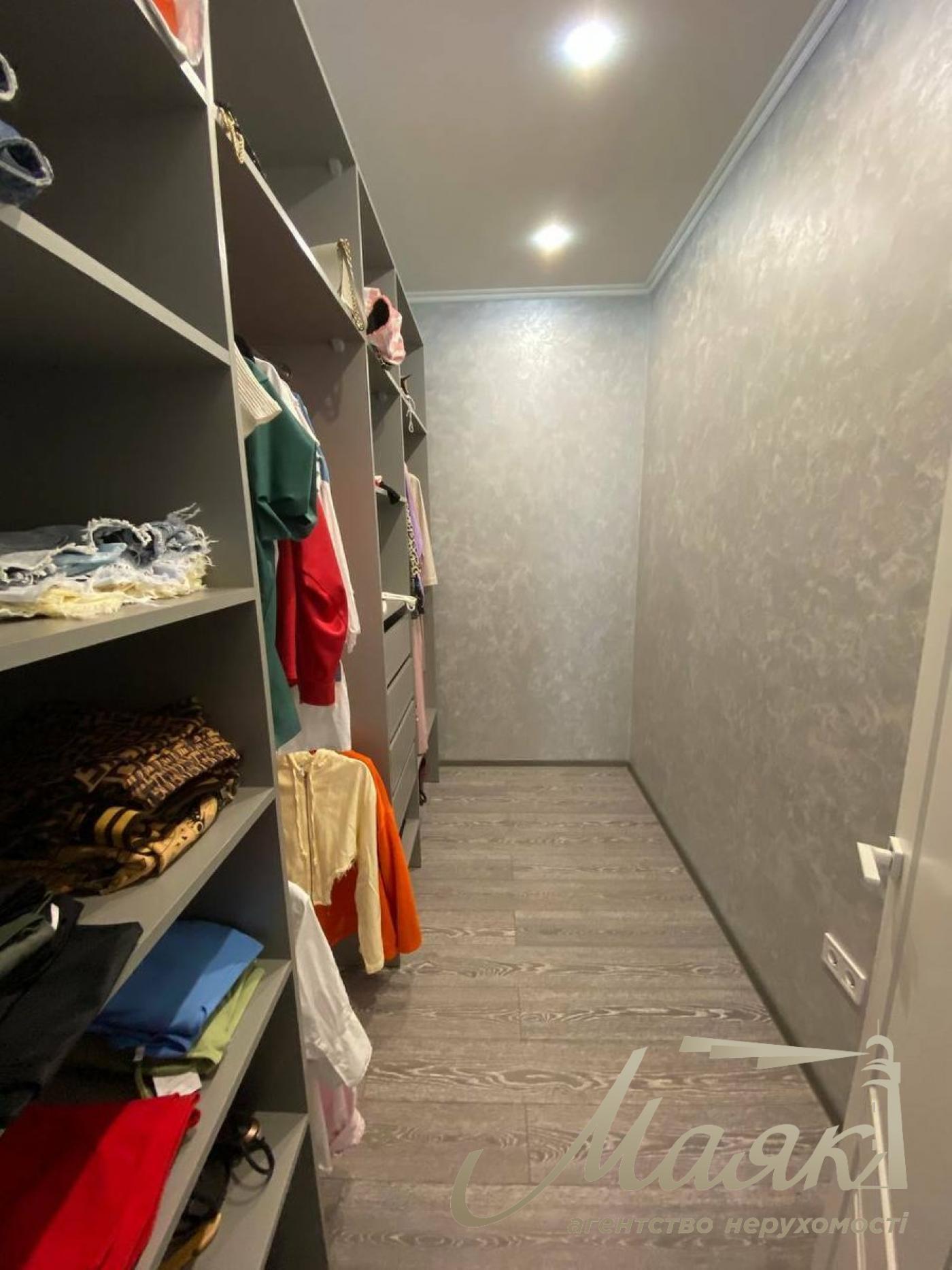 Продаж будинку 190 м2 с. Крюківщина