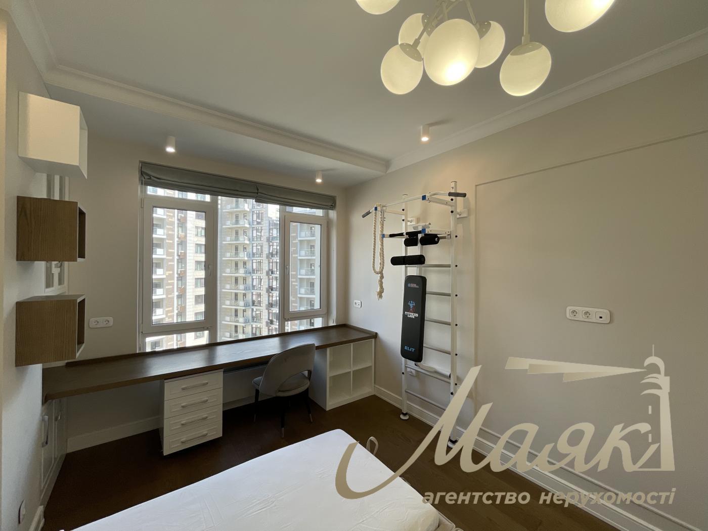 Аренда 3-х комнатной квартиры в ЖК Бульвар Фонтанов, Печерск