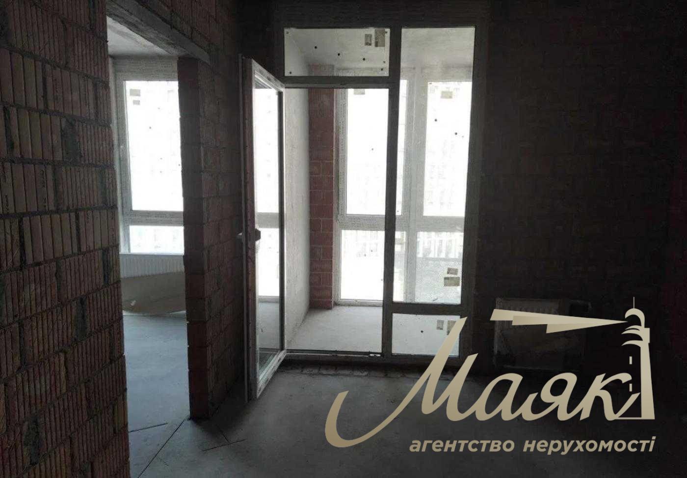For sale 1k apartment 50m2 in LCD Slavutich