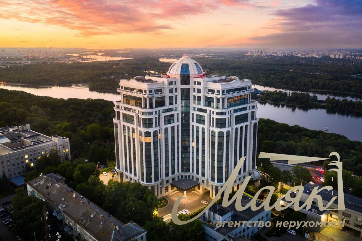 Sale of premium housing in the Diamond Hill residential complex