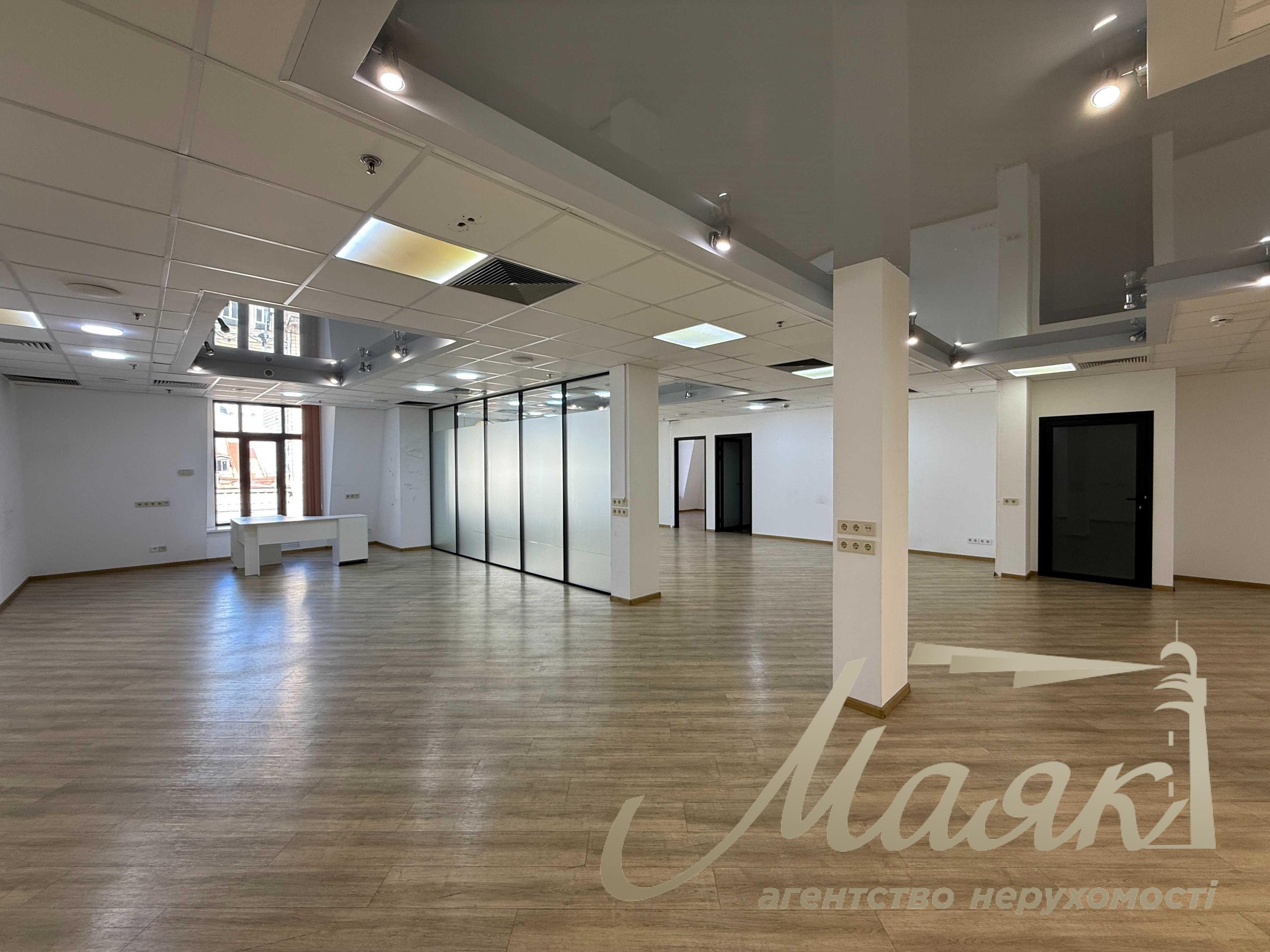 Оренда офісу 644 м², вул. Велика Васильківська Київ