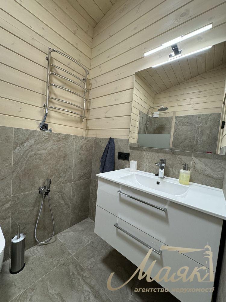 Оренда автономного будинку 140м2 в стилі барнхаус з басейном у Рославичах