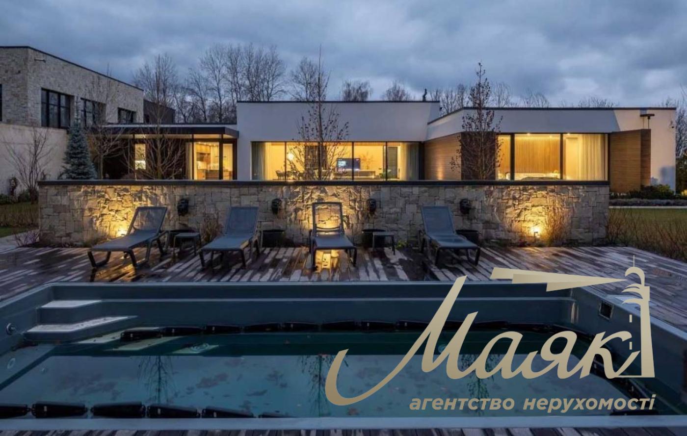 Sale of an exclusive house in Lesniki