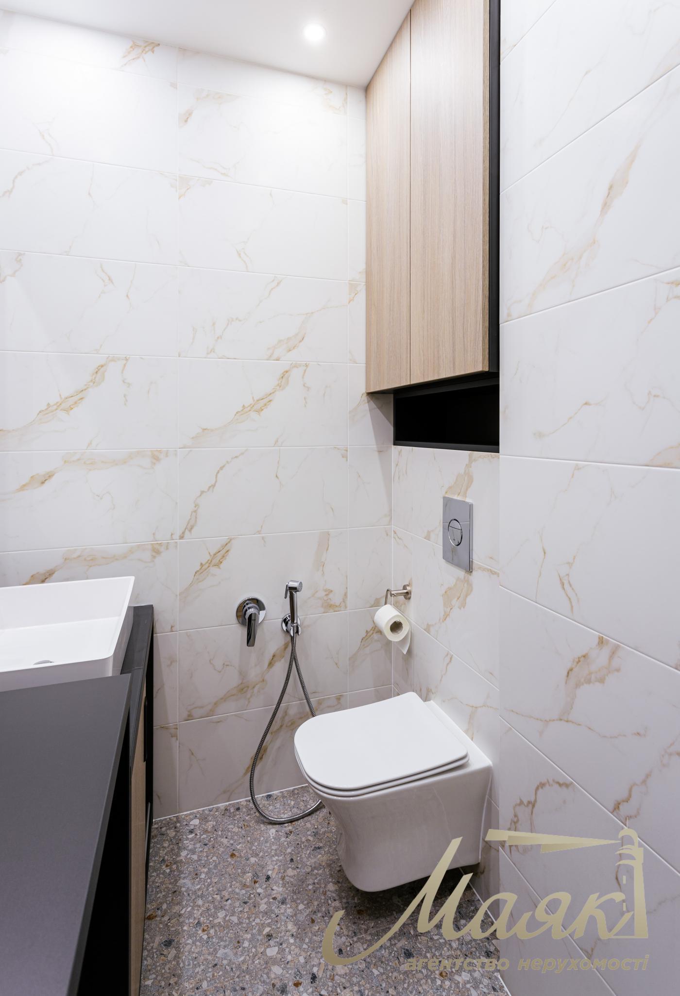 Продаж 3х-кімнатної квартири 86 м2 в ЖК "ЖК RESIDENT Concept House" Володимирська 86а, Київ