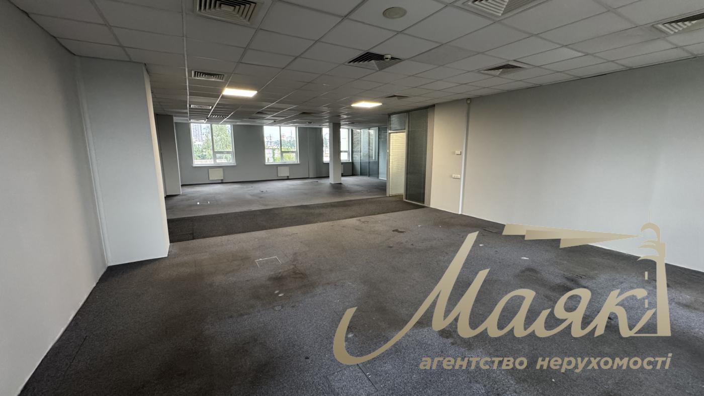 Office for rent 560 m2 in BC on Obolon, Avtozavodskaya str, Kurenevka